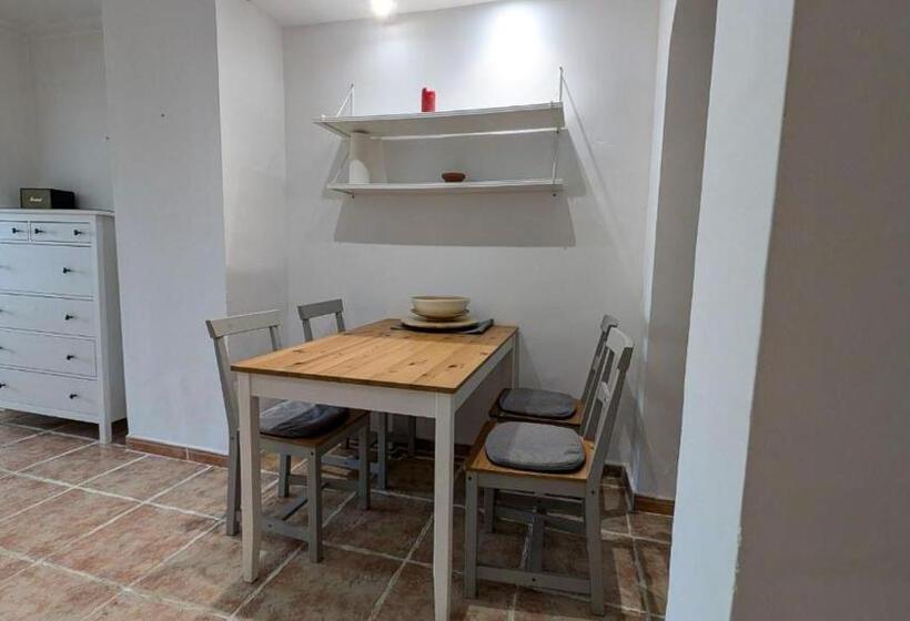 침실 1개 테라스 아파트, Amena Mar