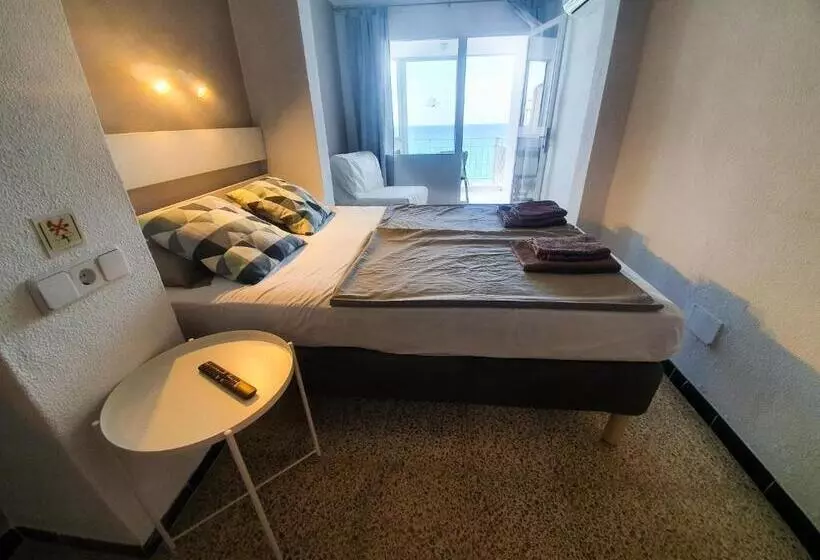 Camera Standard Vista Mare, Amena Mar