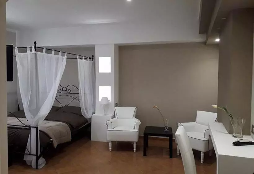 スタンダード4人部屋, Rocca Di Monreale
