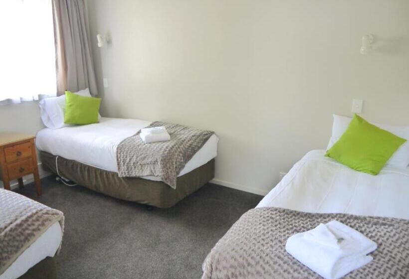 ２ベッドルームハウス, 10 Cottages