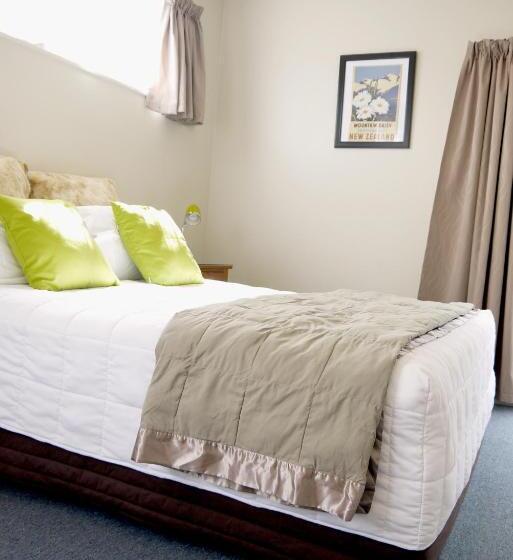 ２ベッドルームハウス, 10 Cottages