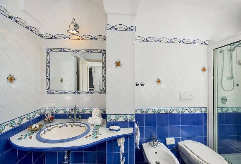 高级大房间, Alfonso A Mare