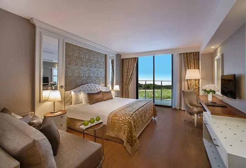 اتاق استاندارد با چشم‌انداز استخر, Aska Lara Resort & Spa