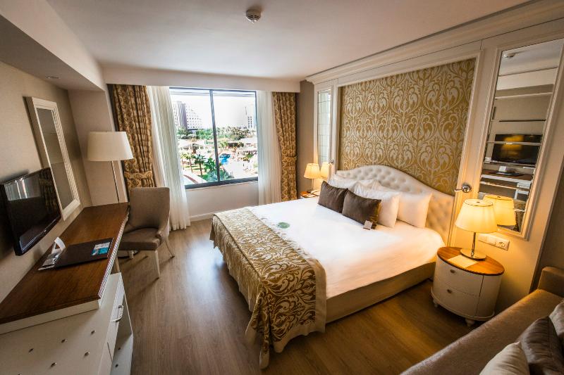 اتاق اکونومی, Aska Lara Resort & Spa