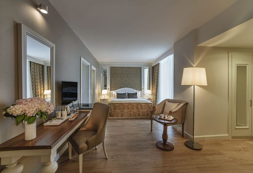 اتاق خانوادگی, Aska Lara Resort & Spa