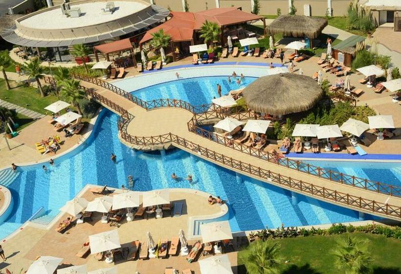 سوئیت اجرایی با چشم‌انداز دریا, Aska Lara Resort & Spa