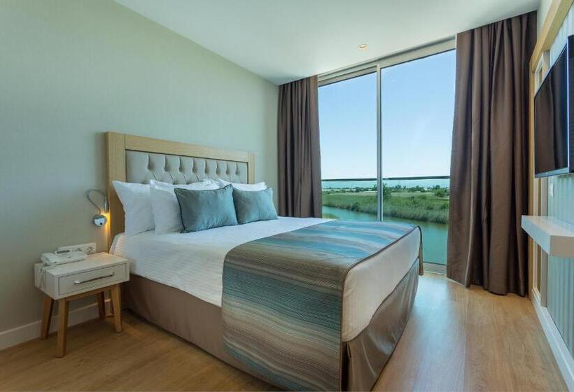 اتاق اکونومی, Aska Lara Resort & Spa