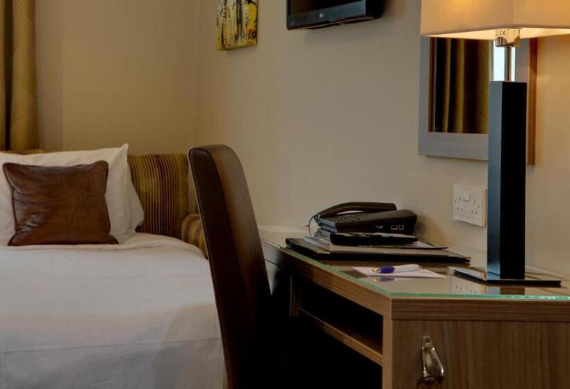 غرفة عائلية, Best Western Pontypool Metro