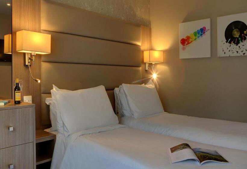 غرفة قياسية, Best Western Pontypool Metro
