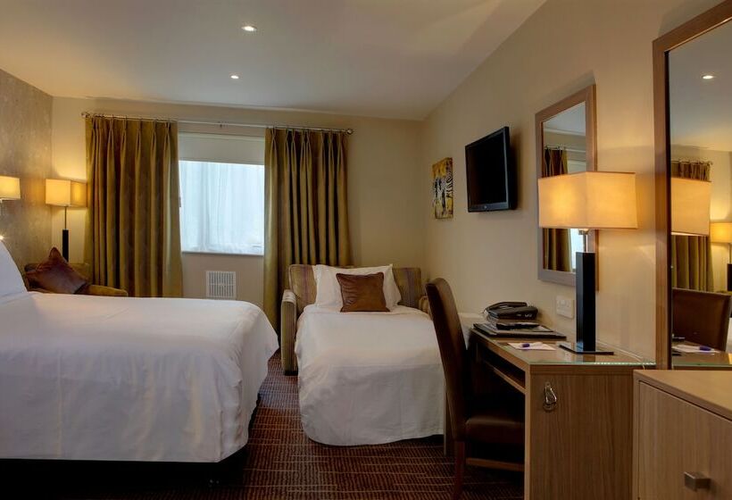 غرفة عائلية, Best Western Pontypool Metro