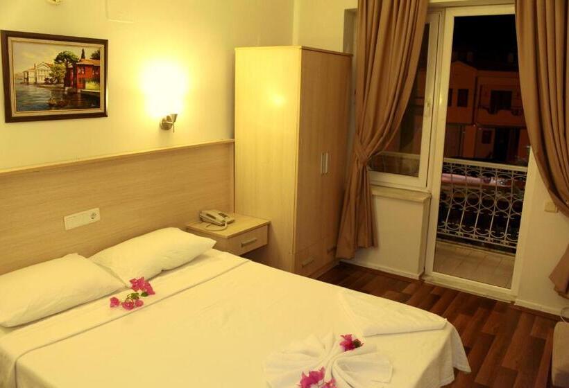 带阳台的三人标准间, Legend Of Dalyan