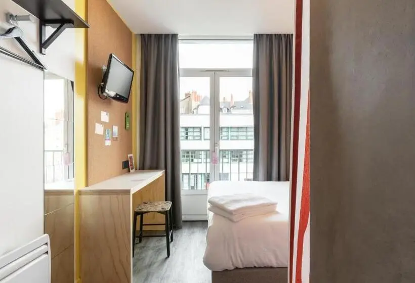 Standard-huone, Demain Hôtel & Conciergerie