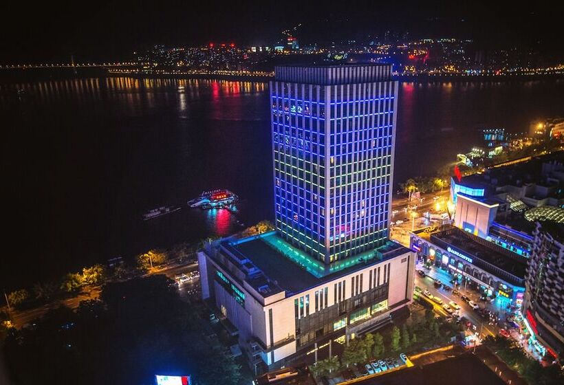 デラックススイート, Doubletree By Hilton Chongqing Wanzhou