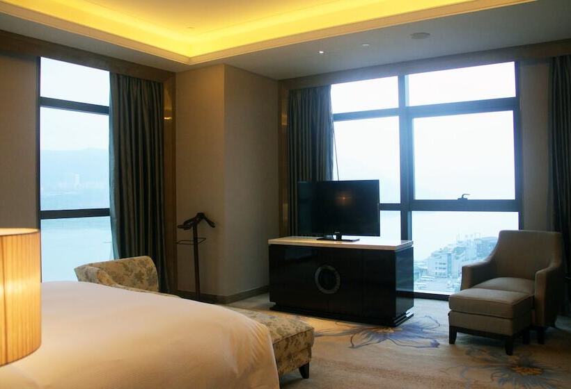 エクゼクティブルーム, Doubletree By Hilton Chongqing Wanzhou