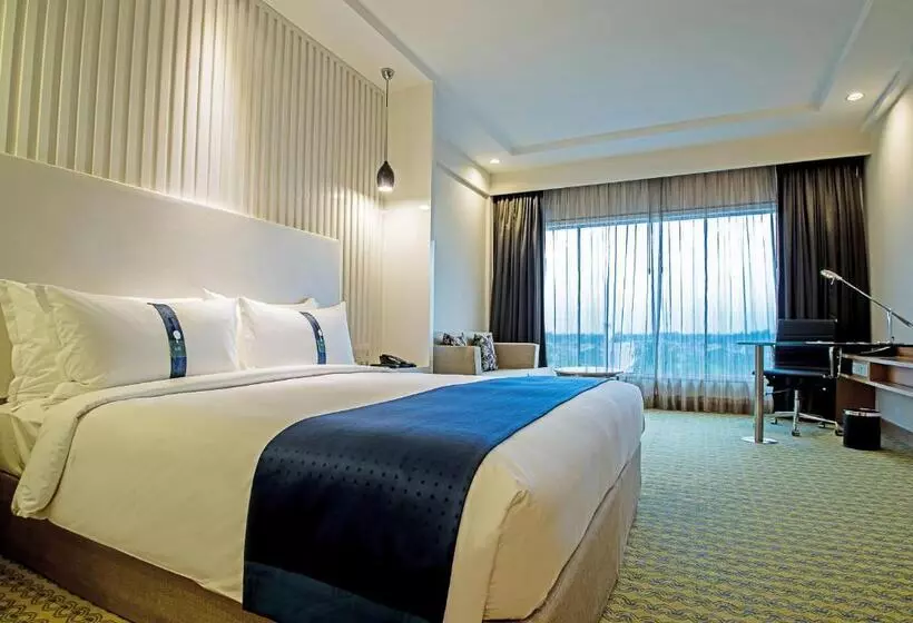 Deluxe-huone King-vuode, Holiday Inn Amritsar Ranjit Avenue By Ihg