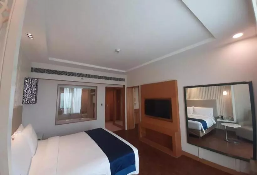 Deluxe-huone King-vuode, Holiday Inn Amritsar Ranjit Avenue By Ihg