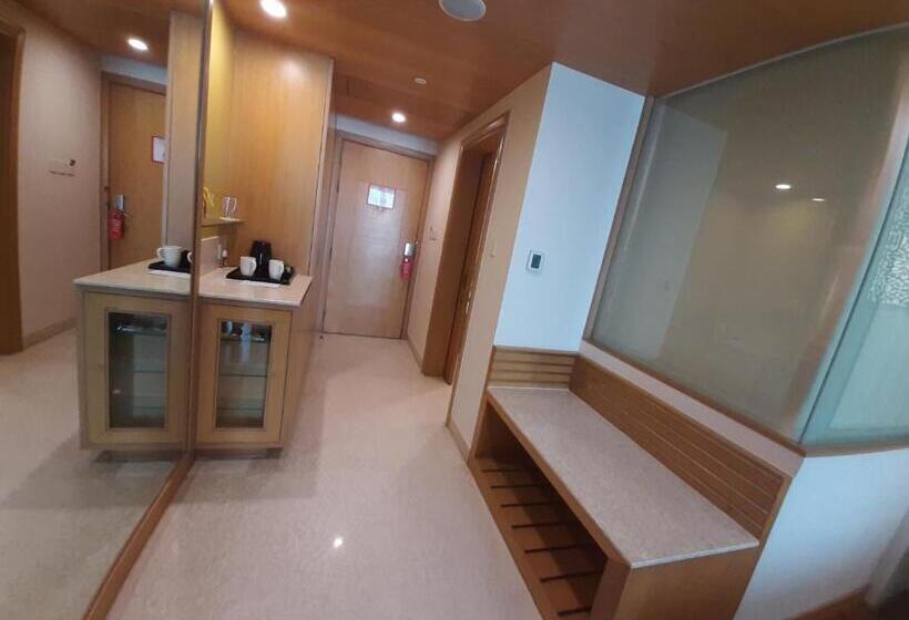 スタンダードルーム, Holiday Inn Amritsar Ranjit Avenue By Ihg