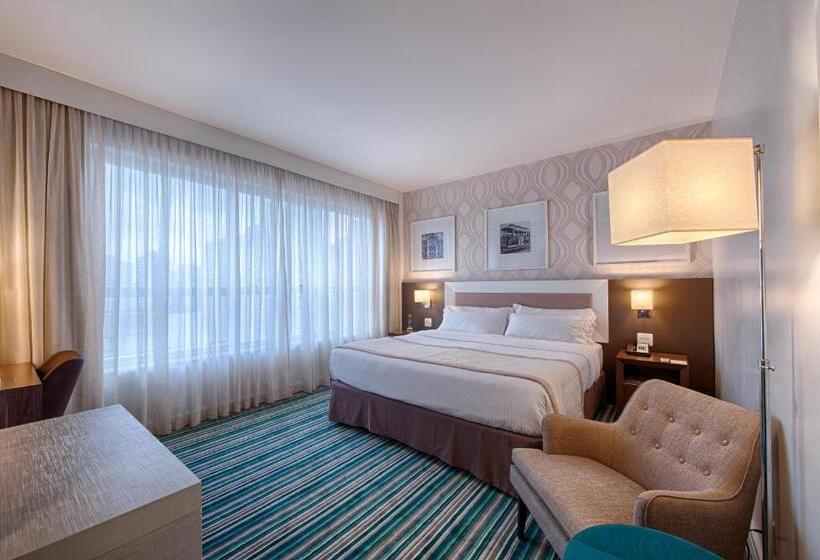 带大床的标准间, Holiday Inn Belo Horizonte Savassi, An Ihg