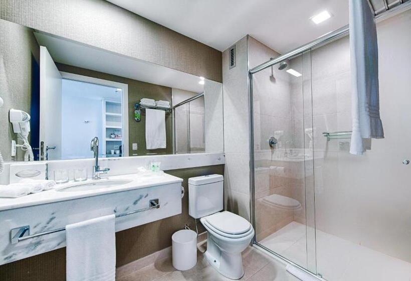 豪华房间, Holiday Inn Belo Horizonte Savassi, An Ihg