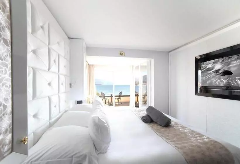 オーシャンビュースタンダードルーム, Marinca & Spa