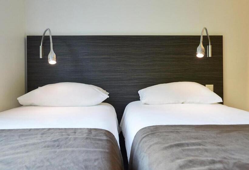 Номер Стандарт, Demain Hôtel & Conciergerie