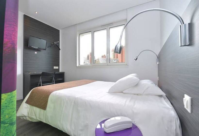 غرفة قياسية سرير مزدوج, Demain Hôtel & Conciergerie