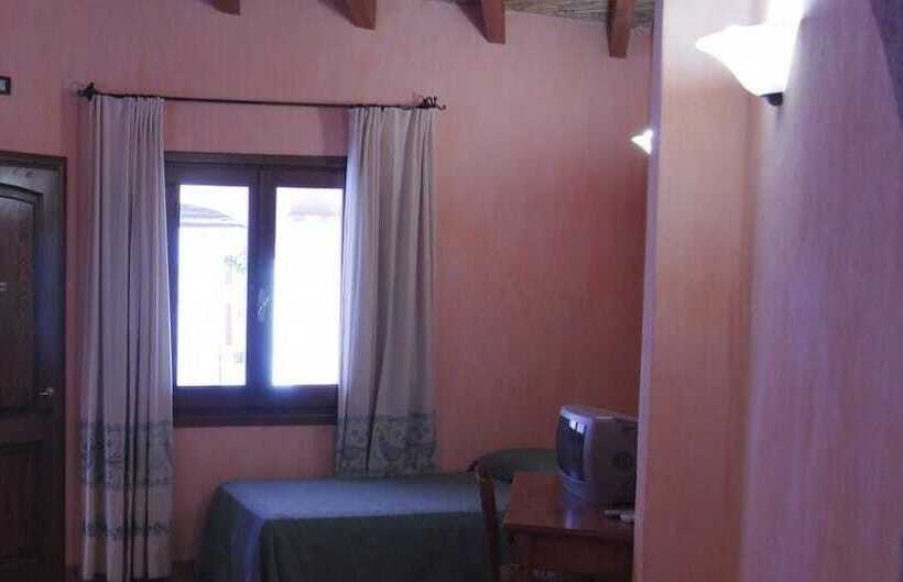 اتاق استاندارد, L Ulivo