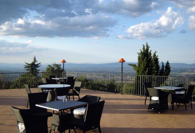 غرفة قياسية, La Torre Ai Mari