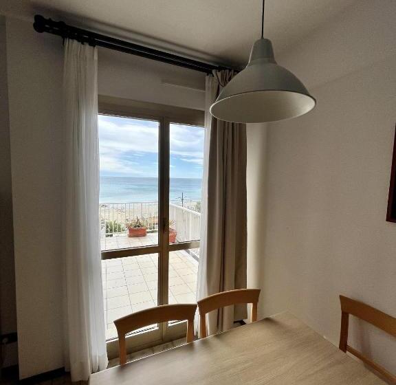 شقة غرفة واحدة مزودة بتراس, Residence Stella Maris