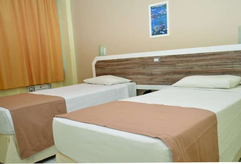 스탠다드 트리플 룸, Salvador Mar