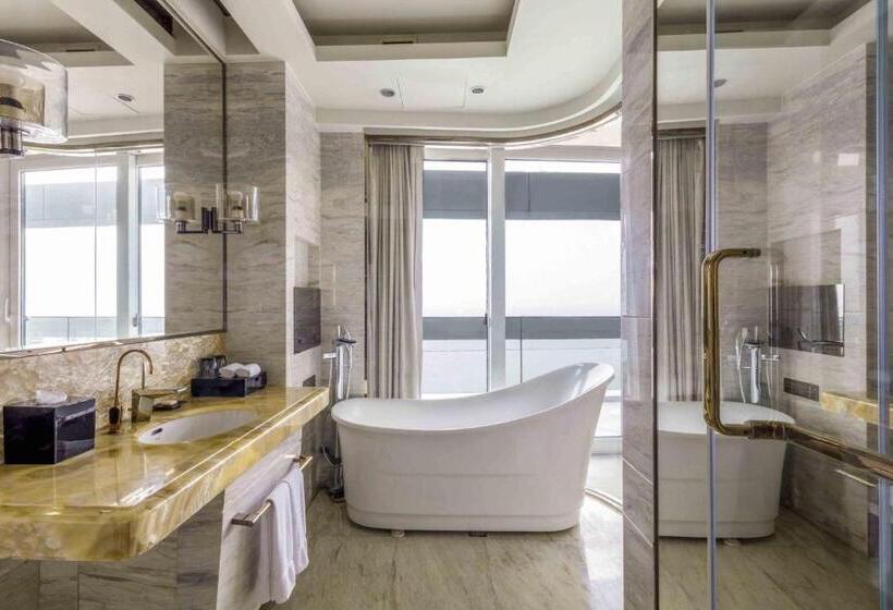اتاق استاندارد, Sheraton Huzhou Taihu Lake Hot Spring Resort & Spa