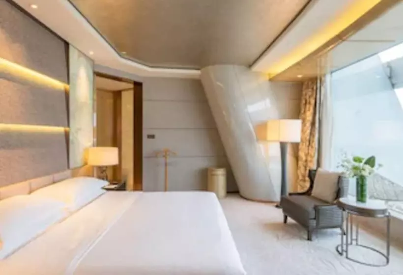 デラックスルーム, Sheraton Huzhou Taihu Lake Hot Spring Resort & Spa