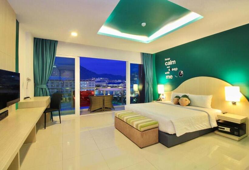 디럭스 자쿠지룸, Sleep With Me Hotel Design Hotel @ Patong