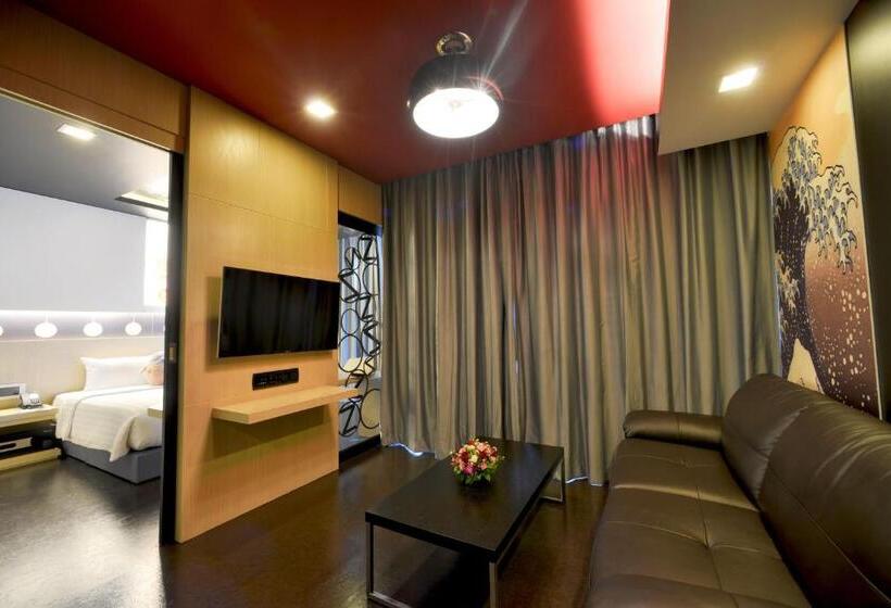 Люкс, Sleep With Me Hotel Design Hotel @ Patong