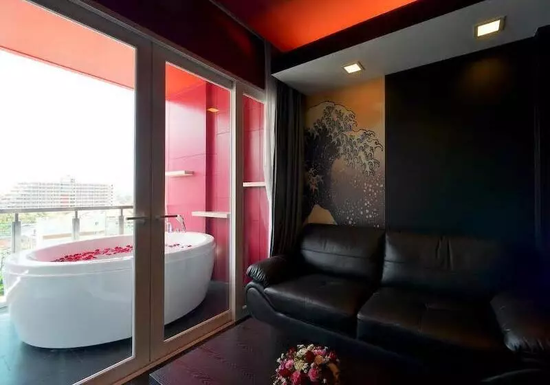 スイート, Sleep With Me Hotel Design Hotel @ Patong