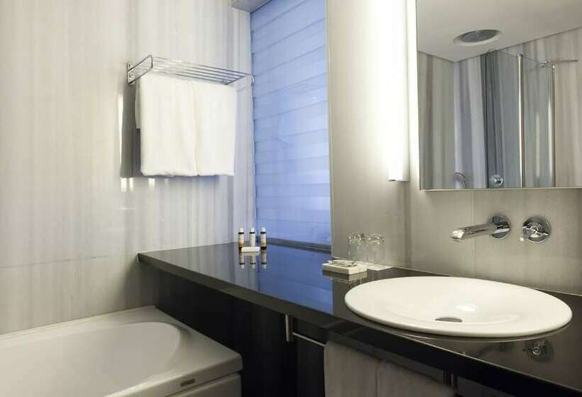 Люкс с Бассейном, Sunrise Pearl Hotel & Spa