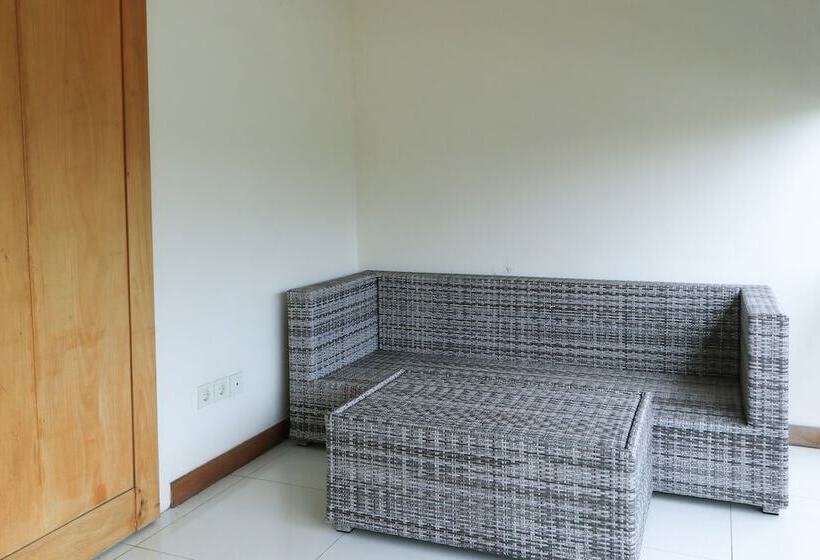 ツーベッドルーム ヴィラ, The Widyas Bali Villa