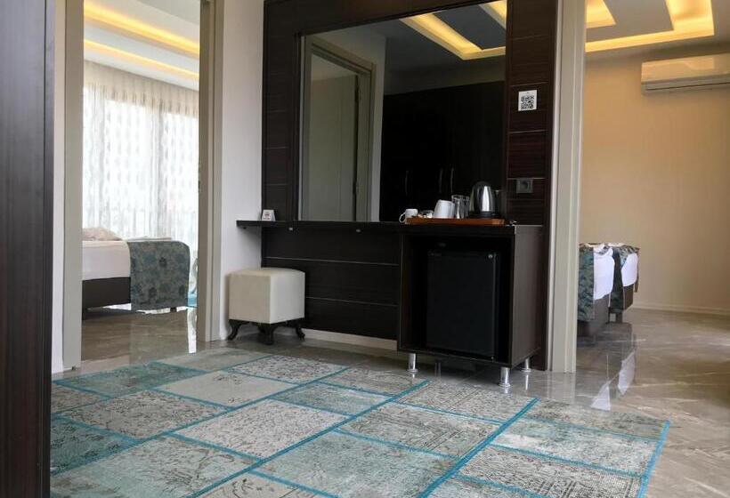 패밀리 스위트, Venus