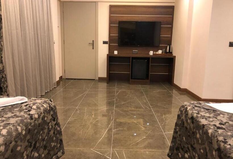 스탠다드 룸, Venus