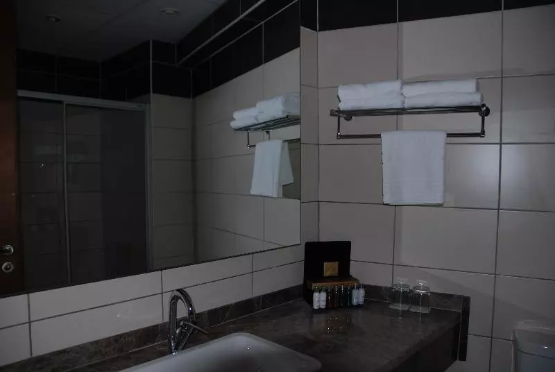 سوییت جونیور, Volley Hotel İzmir