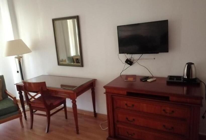 اتاق استاندارد یک نفره, Mayorca Hotel Cairo