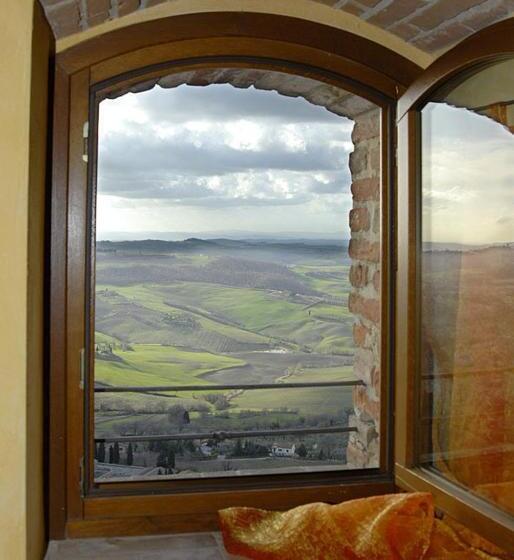 סוויטה דלוקס, Osteria Del Borgo B&b