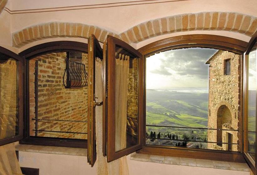 חדר סטנדרט, Osteria Del Borgo B&b