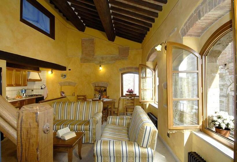 דירת שלושה חדרים, Osteria Del Borgo B&b