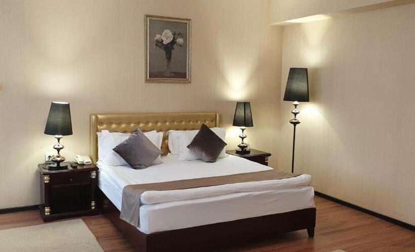 سوییت, Reikartz Park Astana Ex Royal Park Hotel & Spa