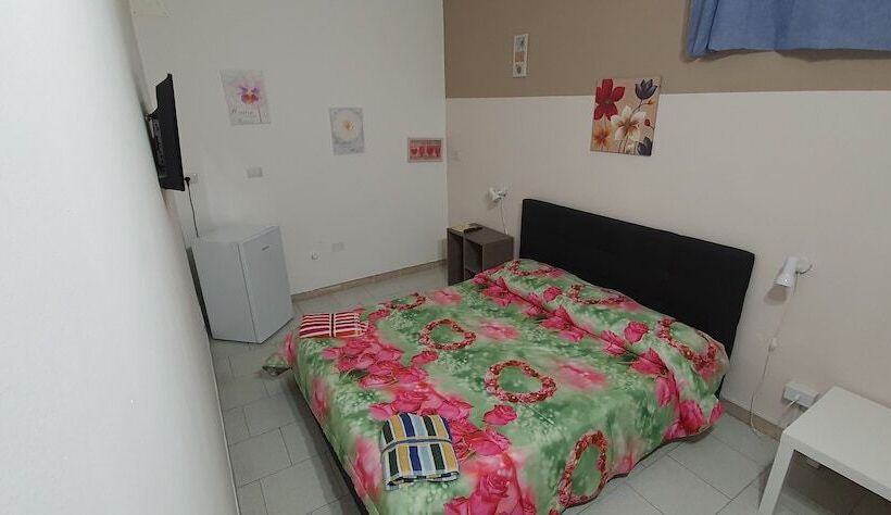 Номер Стандарт, Bed And Fly Aeroporto Fontanarossa Reception H24