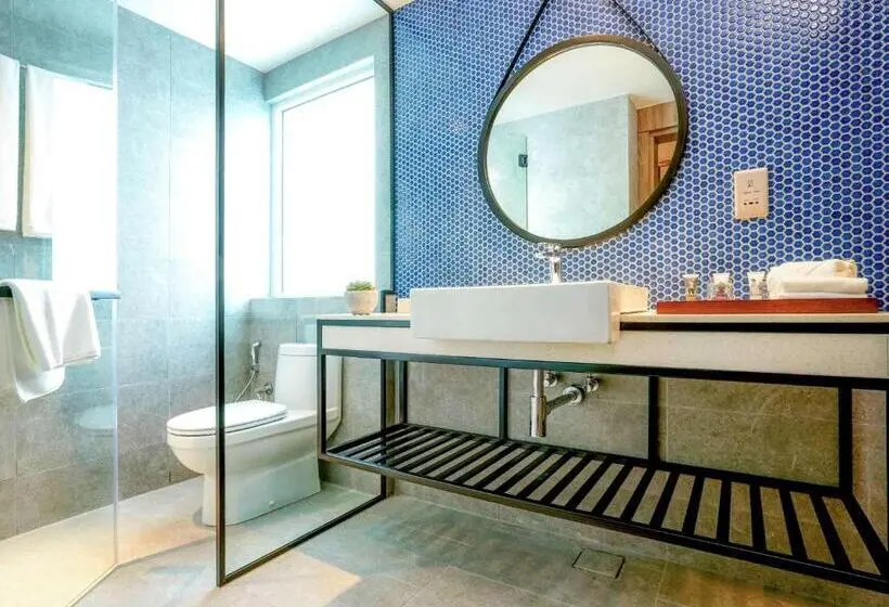 Deluxe Kolmen Hengen Huone, Mercure Langkawi Pantai Cenang