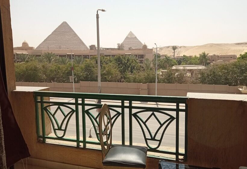 Superior Single Room, Regency Pyramids