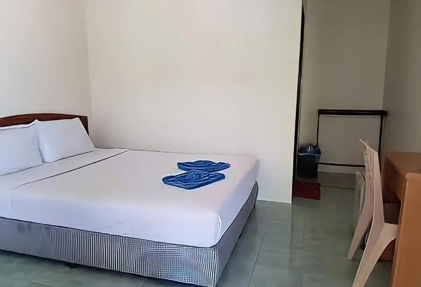 Standard Triple Room, Dalum Beachhouse