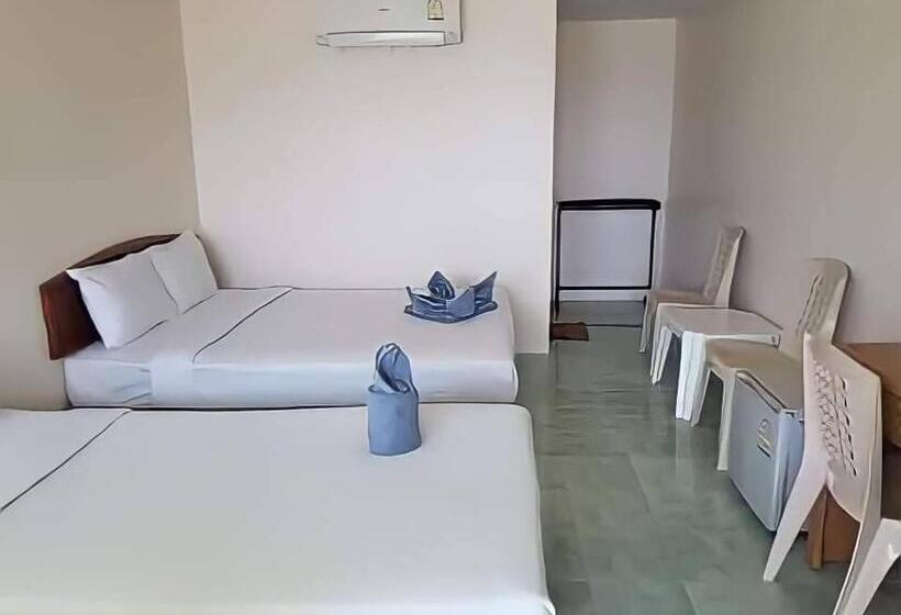 Номер Стандарт Трехместный, Dalum Beachhouse